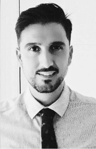 Imagen del dueño de la empresa DRS Consulting de Santa Cruz de Tenerife, consultoría automotriz.